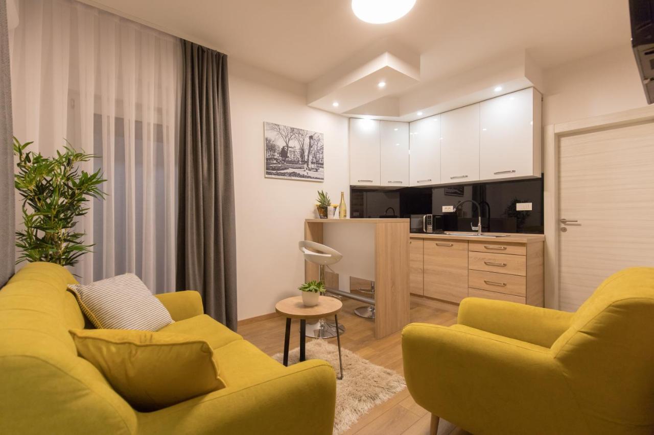 Apartmani I Sobe Pejacevic Eszék Kültér fotó